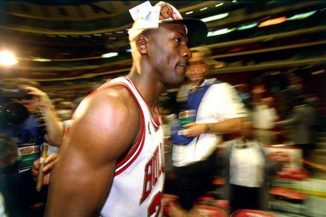 沙滩卡巴迪赛程过半，各队激烈角逐